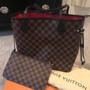 Louis Vuitton purse
